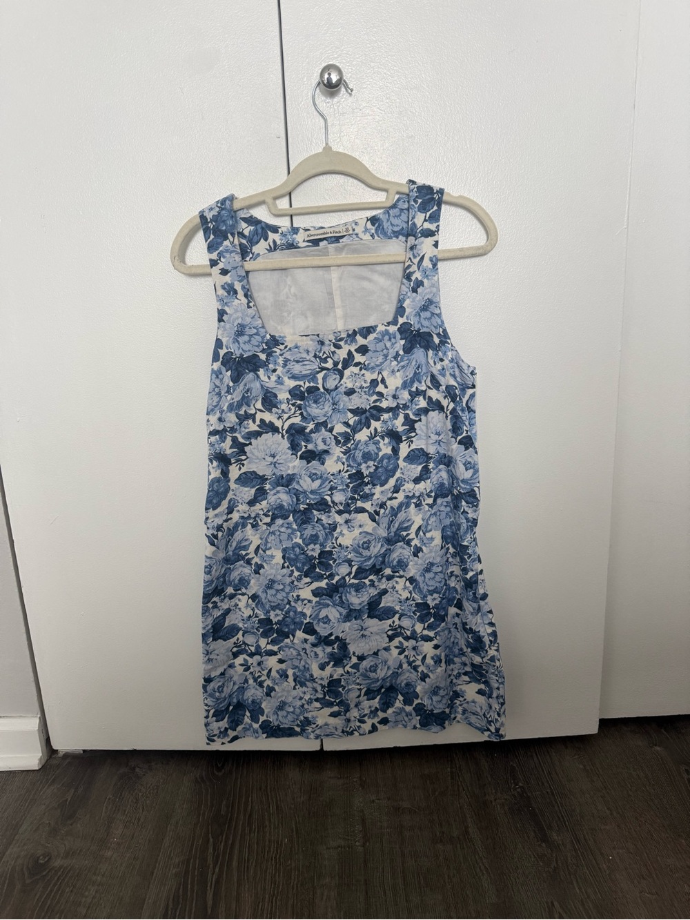 Abercrombie & Fitch Blue and White Floral Tank Dress